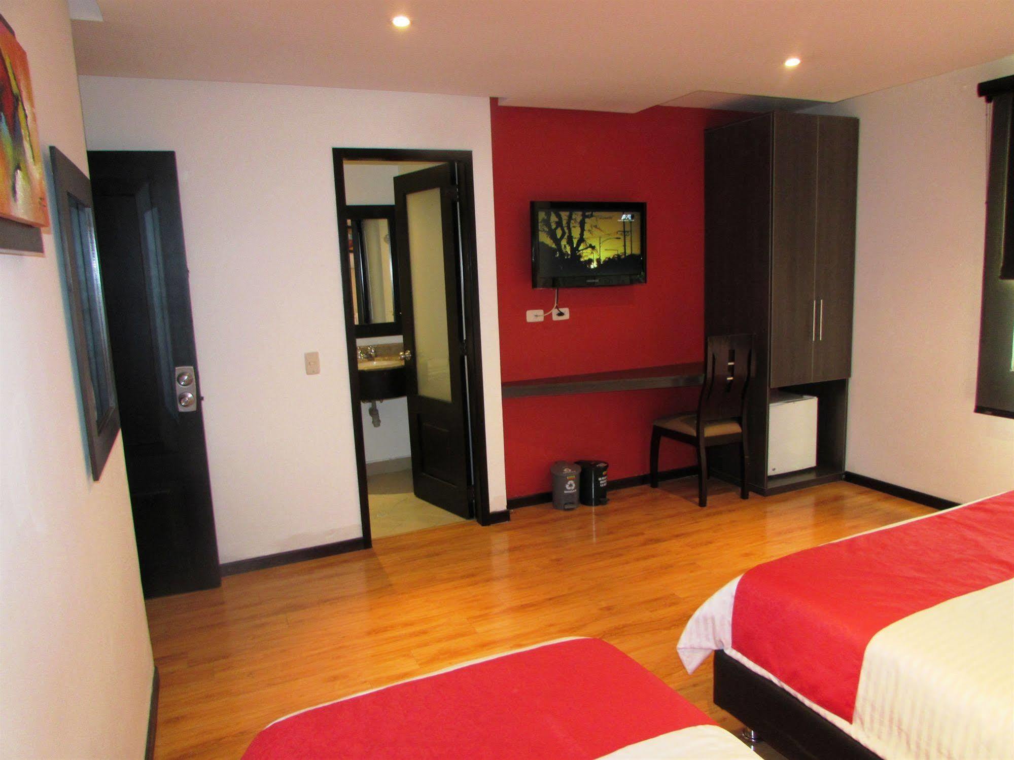 Hotel American Deluxe Bogotá Zewnętrze zdjęcie