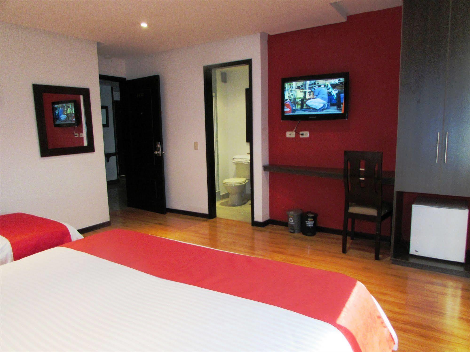 Hotel American Deluxe Bogotá Zewnętrze zdjęcie